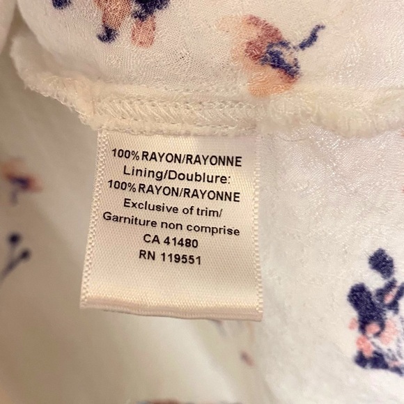 GENTLE Fawn Front Tie Lydia Floral Blouse - Picture 7 of 9